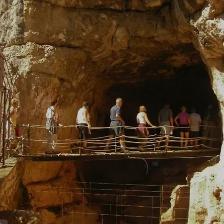 - Verdon Montagnac (Alpes-de-Haute-Provence)